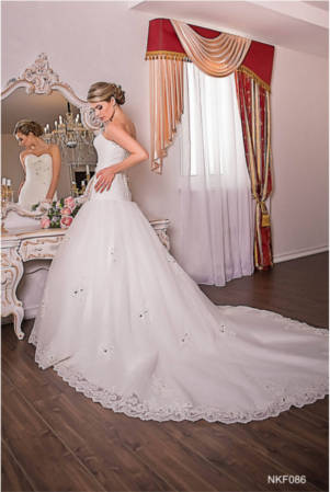 Wedding gown NKF086
